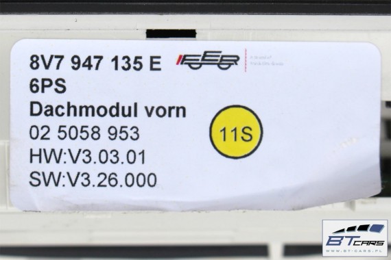 AUDI TT CABRIO LAMPKA PODSUFITKI 8V7947135E oświetlenie 8V7 947 135 E Kolor: 6PS - Soul czarny 8V7947135AE 8V7947135E 8S7