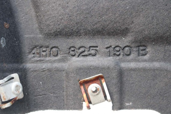 AUDI A8 OSŁONA PODŁOGI PODWOZIA 4H0825189B 4H0825190B 4H0 825 189 B 4H0 825 190 B przód przdnia strona lewa prawa 4H 2010- D4