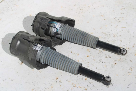 AUDI A8 4H D4 AMORTYZATOR 4H0616001M 4H0616002M TYŁ TYLNY 2 szt. 4H0616001AL 4H0616002AL PNEUMATYCZNY 4H0616001AB 4H0616001AH