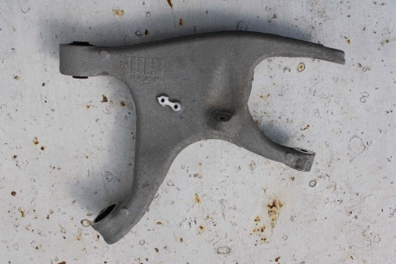 AUDI A8 WAHACZ TYŁ 8R0505311F 8K0505323H 8K0501529L 8K0505465G SANKI komplet 4H D4 8R0505311B 8R0505311E 8K0505323D 8K0505323F