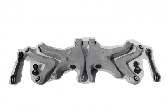 AUDI A8 WAHACZ TYŁ...