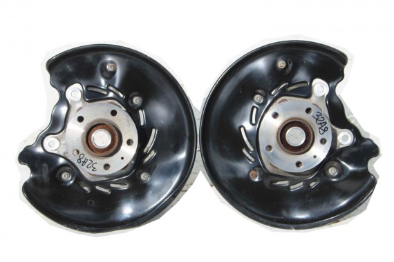 AUDI A8 ZWROTNICA TYŁ...