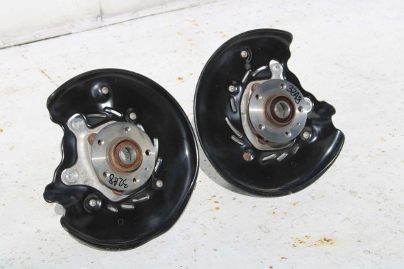 AUDI A8 ZWROTNICA TYŁ 4H0505431D 4H0505432D ZAWIESZENIA tył tylna 4H0505431C 4H0505432B 4H0505431C 4H0505432B 8K0407613B 4H D4