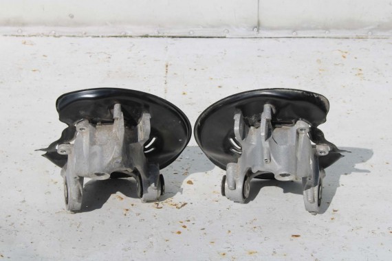 AUDI A8 ZWROTNICA TYŁ 4H0505431D 4H0505432D ZAWIESZENIA tył tylna 4H0505431C 4H0505432B 4H0505431C 4H0505432B 8K0407613B 4H D4