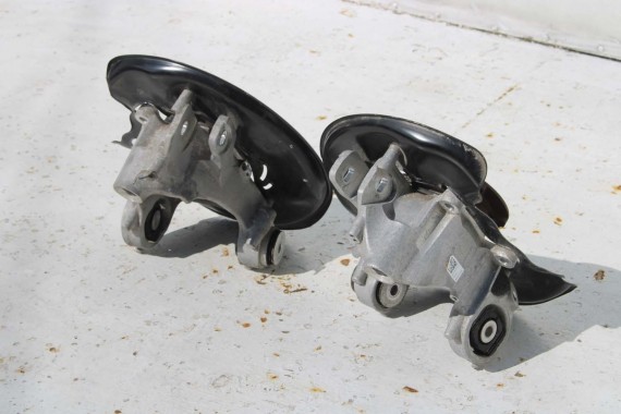 AUDI A8 ZWROTNICA TYŁ 4H0505431D 4H0505432D ZAWIESZENIA tył tylna 4H0505431C 4H0505432B 4H0505431C 4H0505432B 8K0407613B 4H D4