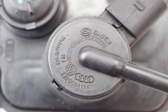 VW BORA GOLF 4 ZBIORNIK WĘGLA AKTYWNEGO 1J0201801H 1J0201801K 1J0201801H 1J0201801K 1J0201801H 1J0201801H 1J0201801H 1J0201801H