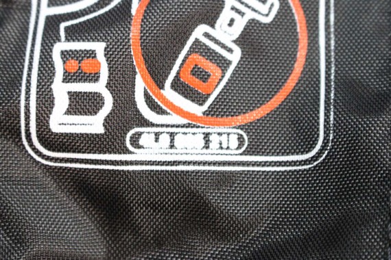 AUDI POKROWIEC NA NARTY BAGAZNIKA TAPICERKA 4L0885215 4L0 885 215 ETUI torba BAGAŻNIKA TAPICERKA 4L0885215 4L0885215 4L0885215