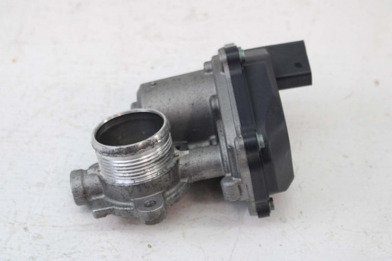 VW AUDI SKODA PRZEPUSTNICA ZAWÓR EGR 04L131501C 04L131501M 04L 131 501 C 04L131501M TDi silnik 04L131501C 04L131501C 04L131501M