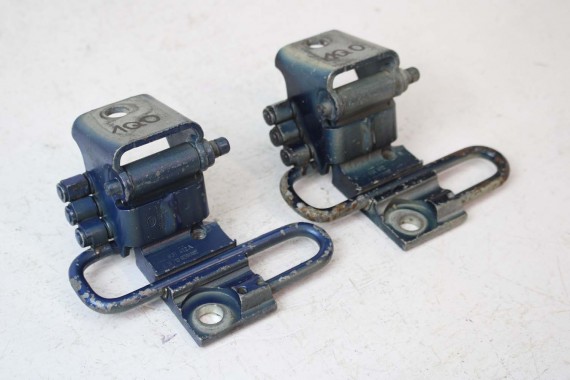 VW GOLF 6 CABRIO EOS ZAWIASY ZAWIAS DRZWI 1Q0831411A 1Q0831412A 1Q0831411 1Q0831412 1Q0831411A 1Q0831412A 1Q0831411 1Q0831412 1Q