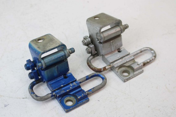 VW TOURAN ZAWIASY ZAWIAS DRZWI 1T0833412A 1T0833411A 1T0833412A 1T0831412C 1T0831412A 1T0833411C 1T0833412C 1T0833412A 1T0833412