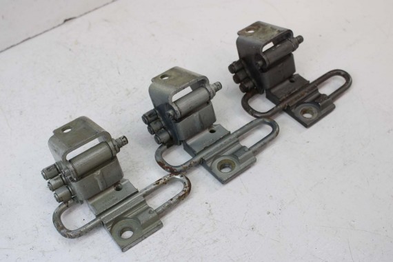 VW TOURAN ZAWIASY ZAWIAS DRZWI 1T0833412A 1T0833411A 1T0833412A 1T0831412C 1T0831412A 1T0833411C 1T0833412C 1T0833412A 1T0833412