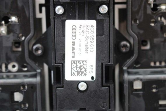 AUDI A6 A7 LAMPKA PODSUFITKI 4G0947135E oświetlenie kabiny 4G0947135 6PS czarny sterowanie bramą 4G0947135E 4G0947135 4G0947135