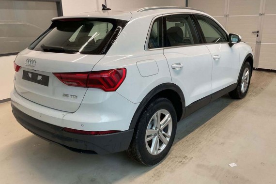 AUDI Q3 83A II TYŁ ZDERZAK + KLAPA BAGAŻNIKA + LAMPY lampa tylny Matrix 2Y2Y LS9R Gletscherweiss Biały F3 83A827025 83A807511
