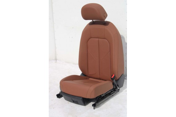 AUDI Q3 83A II FOTELE KOMPLET FOTELI siedzeń siedzenia tapicerka skóra brąz F3 N1M Leder/Kunstleder mono.pur 550-Kombination