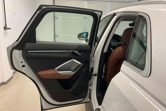 AUDI Q3 83A II FOTELE KOMPLET FOTELI siedzeń siedzenia tapicerka skóra brąz F3 N1M Leder/Kunstleder mono.pur 550-Kombination