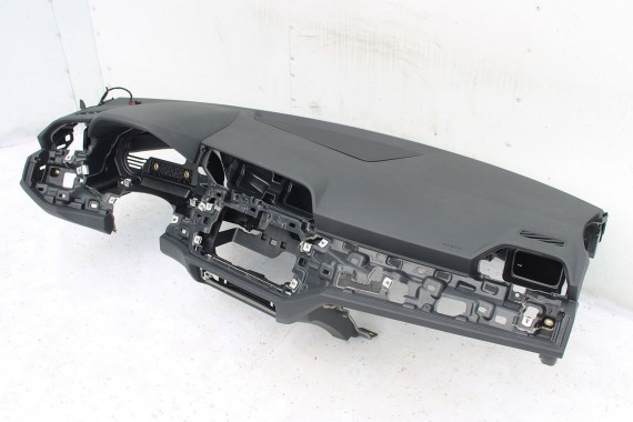 AUDI Q3 83A II KONSOLA PULPIT DESKA ROZDZIELCZA KOKPIT PULPIT 83B857001 83B 857 001 83B857001F 83B857001K EU 83B857001 83B857001