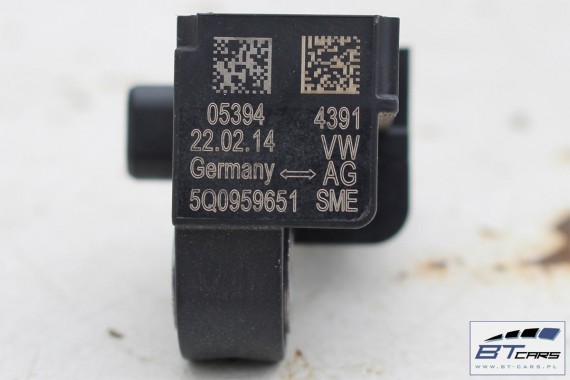 VW AUDI SKODA CZUJNIK UDERZENIOWY 5Q0959651 5Q0959651B AIR BAG zderzeniowy 5Q0 959 651 5Q0959651 5Q0959651B 5Q0959651 5Q0959651B