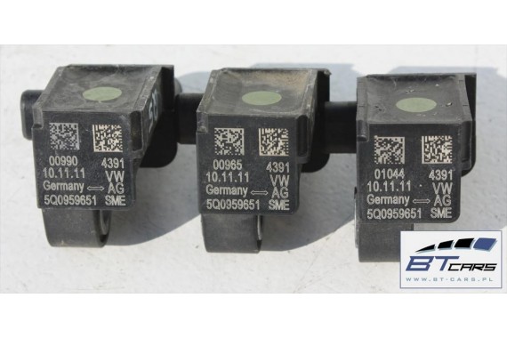 VW AUDI SKODA CZUJNIK UDERZENIOWY 5Q0959651 5Q0959651B AIR BAG zderzeniowy 5Q0 959 651 5Q0959651 5Q0959651B 5Q0959651 5Q0959651B