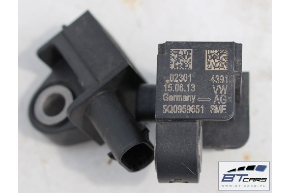 VW AUDI SKODA CZUJNIK UDERZENIOWY 5Q0959651 5Q0959651B AIR BAG zderzeniowy 5Q0 959 651 5Q0959651 5Q0959651B 5Q0959651 5Q0959651B