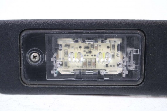 AUDI A8 4H LISTWA RĄCZKA KLAPY BAGAŻNIKA 8E0827574F 8E0 827 574 SWITCH oświetleniem tylnej tablicy LED 4H0943021 4H0943022 A3 A5