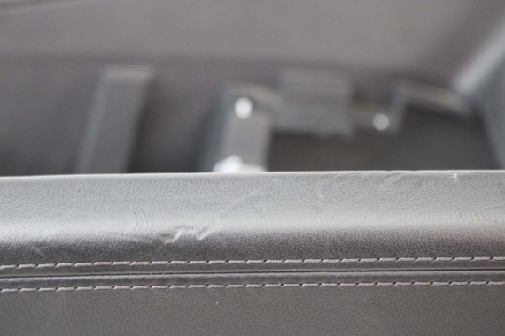 AUDI TT TUNEL ŚRODKOWY 8J1863242B 8J0863245B 8J 8J0863245 6PS 8J0 863 245 skóra 8J1863242 8J1 863 242 8J1863242B 8J0863245B