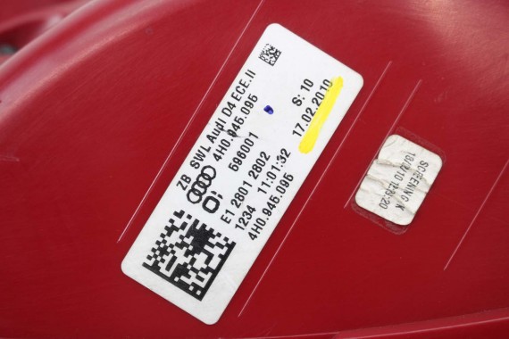 AUDI A8 LAMPY LED TYŁ 4H0945095 4H0945096 4H0945095 4H0945096 lampa tylna D4 4H0945093 4H0945094 4H0945095 4H0945096 4H0945095