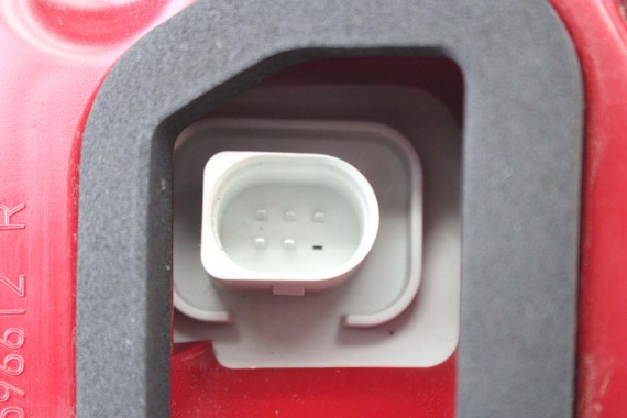 AUDI A8 LAMPY LED TYŁ 4H0945095 4H0945096 4H0945095 4H0945096 lampa tylna D4 4H0945093 4H0945094 4H0945095 4H0945096 4H0945095