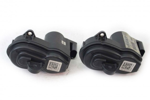 AUDI RSQ8 ZACISK HAMULCOWY HAMULCOWA 4M0998281 4M0 998 281 ETRON 4M0615403A 4M0615404A 4M8405B 4M8406B 4M0998281 4M0998281 L + P