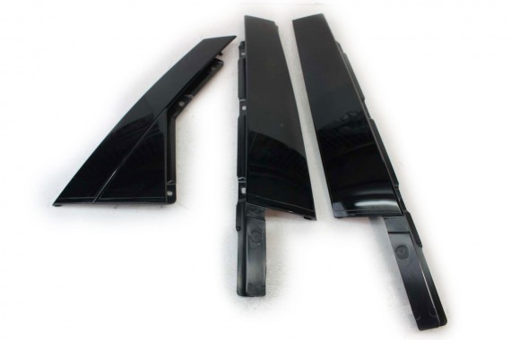 AUDI ETRON LISTWA DRZWI...