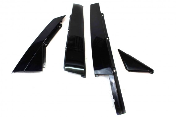 AUDI A4 8W  LISTWA DRZWI...