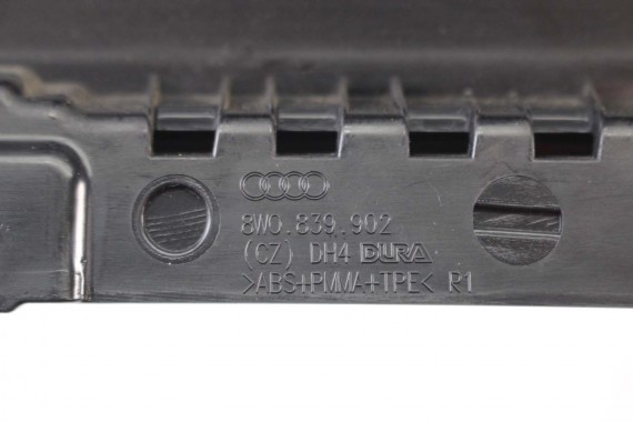 AUDI A4 8W  LISTWA DRZWI 8W0837902 8W0839902 8W0837638A drzwiowa przód przednia SŁUPEK B 8W0837902A