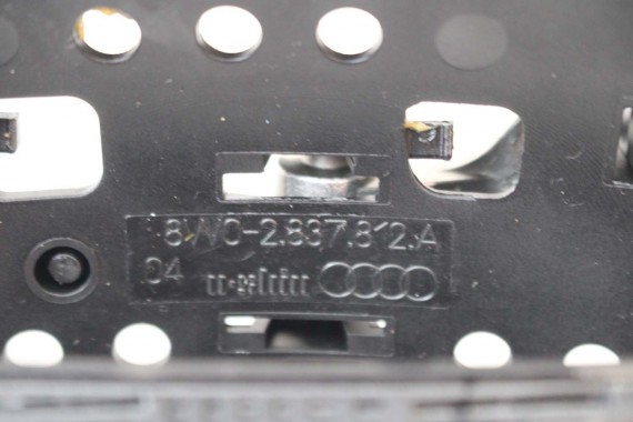 AUDI A4 8W KLAMKA DRZWI 8W0837206 TYŁ tylne przód przednie Kessy 8W0837812 8W0837240 8W0927754 8W0837205 8W1837811 8W0837239 B9