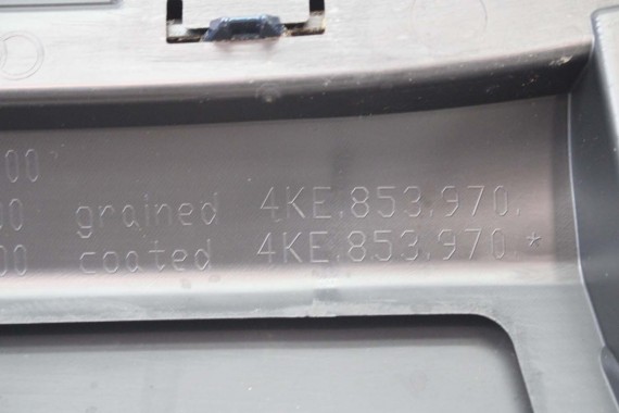 AUDI E TRON LISTWA DRZWI 4KE853970 4KE853970A dolna drzwiowa LV5Z S1S1 Niebieski ETRON 4KE853970 4KE853970A 4KE853970 4KE853970A