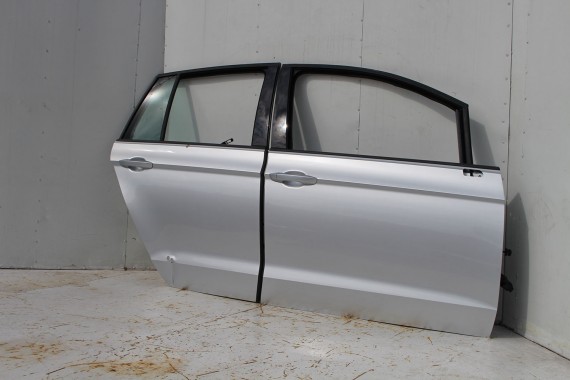 VW GOLF 7 SPORTSVAN DRZWI PRAWE PRZÓD + TYŁ STRONA PRAWA przednie + tylne 2 sztuki Kolor: Kolor: Kolor: LA7W - srebrny 510