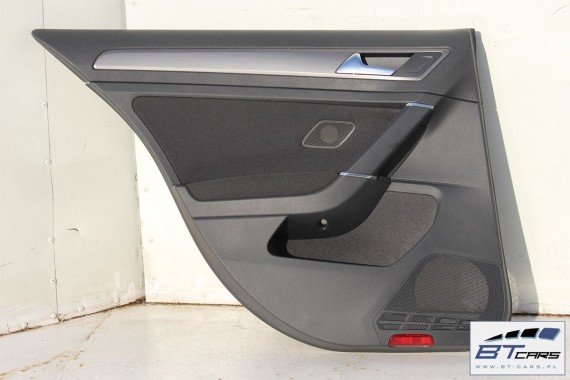 VW GOLF 7 VII BOCZEK BOCZKI DRZWI drzwiowe tapicerka 5G 5G4 KOMPLET BOCZKÓW CZARNY welur welurowe 5 drzwiowy
