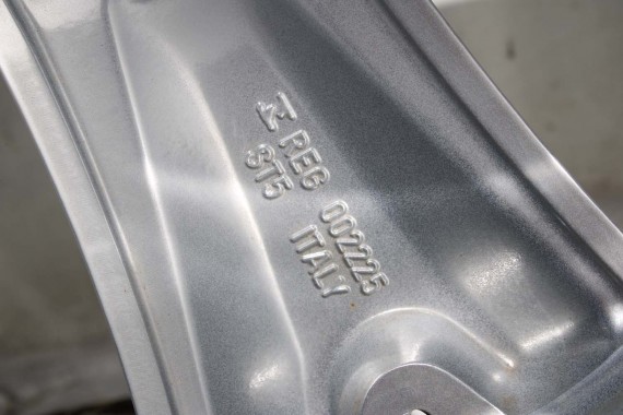 AUDI A4 A5 FELGI 19 cali OPONY KOŁA felga 8T0601025CK 8.5J*19H2 ET32 opona PIRELLI PZERO 255/35/19 96Y lato 8K B8 8T 8T0601025CK