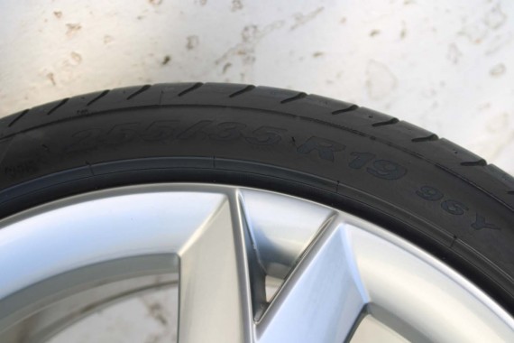 AUDI A4 A5 FELGI 19 cali OPONY KOŁA felga 8T0601025CK 8.5J*19H2 ET32 opona PIRELLI PZERO 255/35/19 96Y lato 8K B8 8T 8T0601025CK