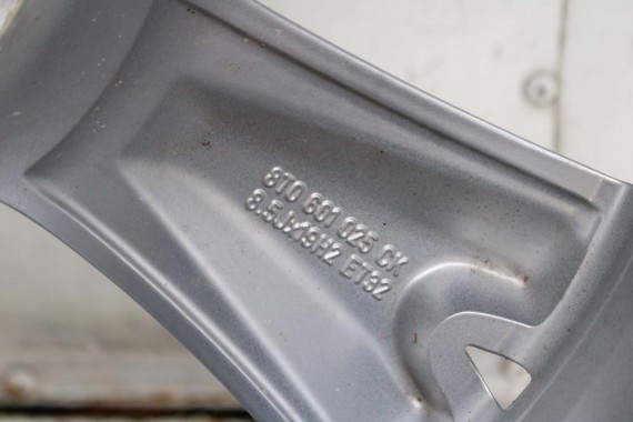 AUDI A4 A5 FELGI 19 cali OPONY KOŁA felga 8T0601025CK 8.5J*19H2 ET32 opona PIRELLI PZERO 255/35/19 96Y lato 8K B8 8T 8T0601025CK