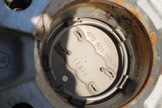 AUDI A4 A5 FELGI 18 cali OPONY KOŁA felga 8T0601025CA 8.5J*18H2 ET29 opona DUNLOP SP SPORT MAXX 245/40/18 93Y lato 8T0601025