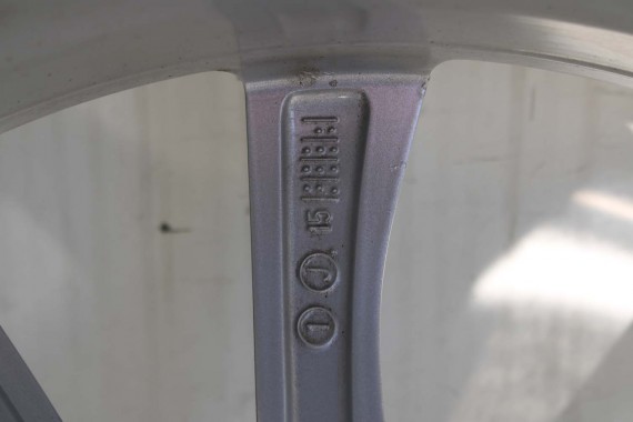 AUDI A4 A5 FELGI 18 cali OPONY KOŁA felga 8T0601025CA 8.5J*18H2 ET29 opona DUNLOP SP SPORT MAXX 245/40/18 93Y lato 8T0601025