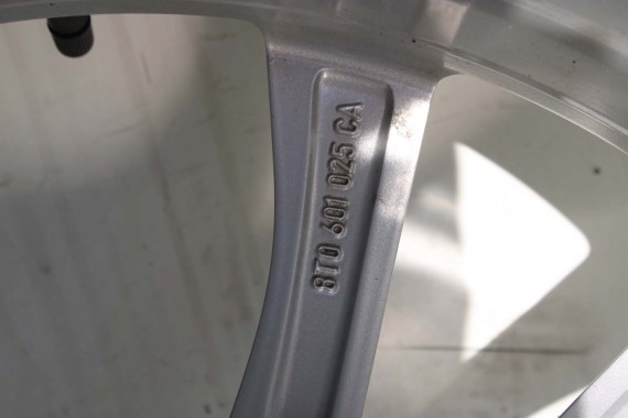 AUDI A4 A5 FELGI 18 cali OPONY KOŁA felga 8T0601025CA 8.5J*18H2 ET29 opona DUNLOP SP SPORT MAXX 245/40/18 93Y lato 8T0601025