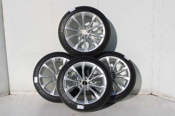 AUDI A4 A5 FELGI 18 cali OPONY KOŁA felga 8T0601025CA 8.5J*18H2 ET29 opona Michelin Pilot Sport 37 245/40/18 93Y lato 8T0601025