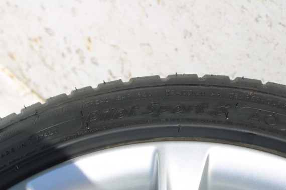 AUDI A4 A5 FELGI 18 cali OPONY KOŁA felga 8T0601025CA 8.5J*18H2 ET29 opona Michelin Pilot Sport 37 245/40/18 93Y lato 8T0601025