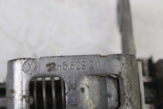 VW AMAROK ZAMEK ZAMKI KLAPY TYŁ RYGIEL 2H5829211 2H5829211B 2H5829211C 2H5829211D 2H5829211 2H5829211B 2H5829211C 2H5829211D 2H