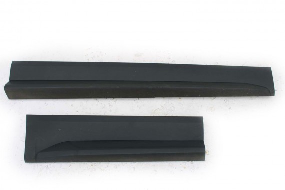 AUDI Q5 LISTWA DRZWI dolna...