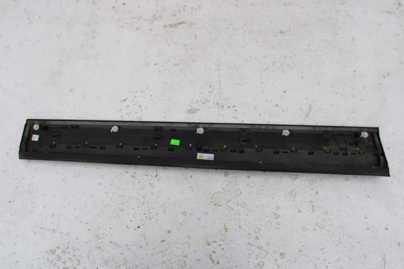 AUDI Q5 LISTWA DRZWI dolna drzwiowa 80A853970 80A853960 prawa tył tylna 80A 853 970 fy 80A853960 80A853960A 80A853970A 80A853970