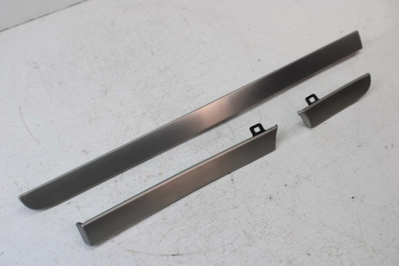 VW TOURAN LISTWA LISTWY KONSOLI TAPICERKA 1T1858417C 1T1858418C 1T1858415C 1T 1T1858417C 1T1858418C 1T1858415C 1T1858417C