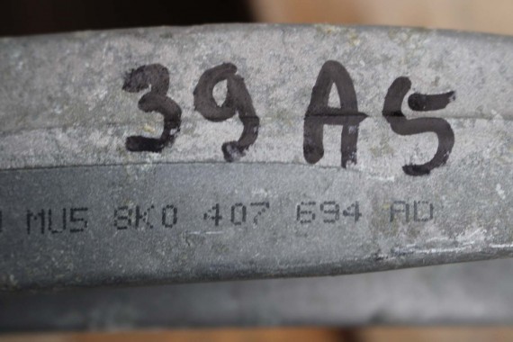 AUDI A4 A5 ZWROTNICA PRZÓD 4G0407241D 4G0407242D ZAWIESZENIA przednia przednie 4G0407241D 8K0407613B A7 Q5 A6 4G C7 4G0407241D