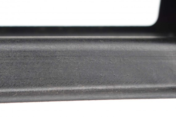 VW ARTEON MOCOWANIE LISTWY PROGOWEJ 3G8853945 3G8853946 listwa 3G8853945 3G8853946 3G8853945 3G8853946 3G8853945 3G8853946 L+P