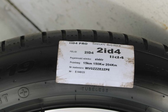 VW ID4 ID5 FELGI 19 cali OPONY KOŁA 11A601025 felga 8J*19H2 ET45 opona PIRELLI SCORPION 235/55 R19 101T 255/50 103T 11A601025